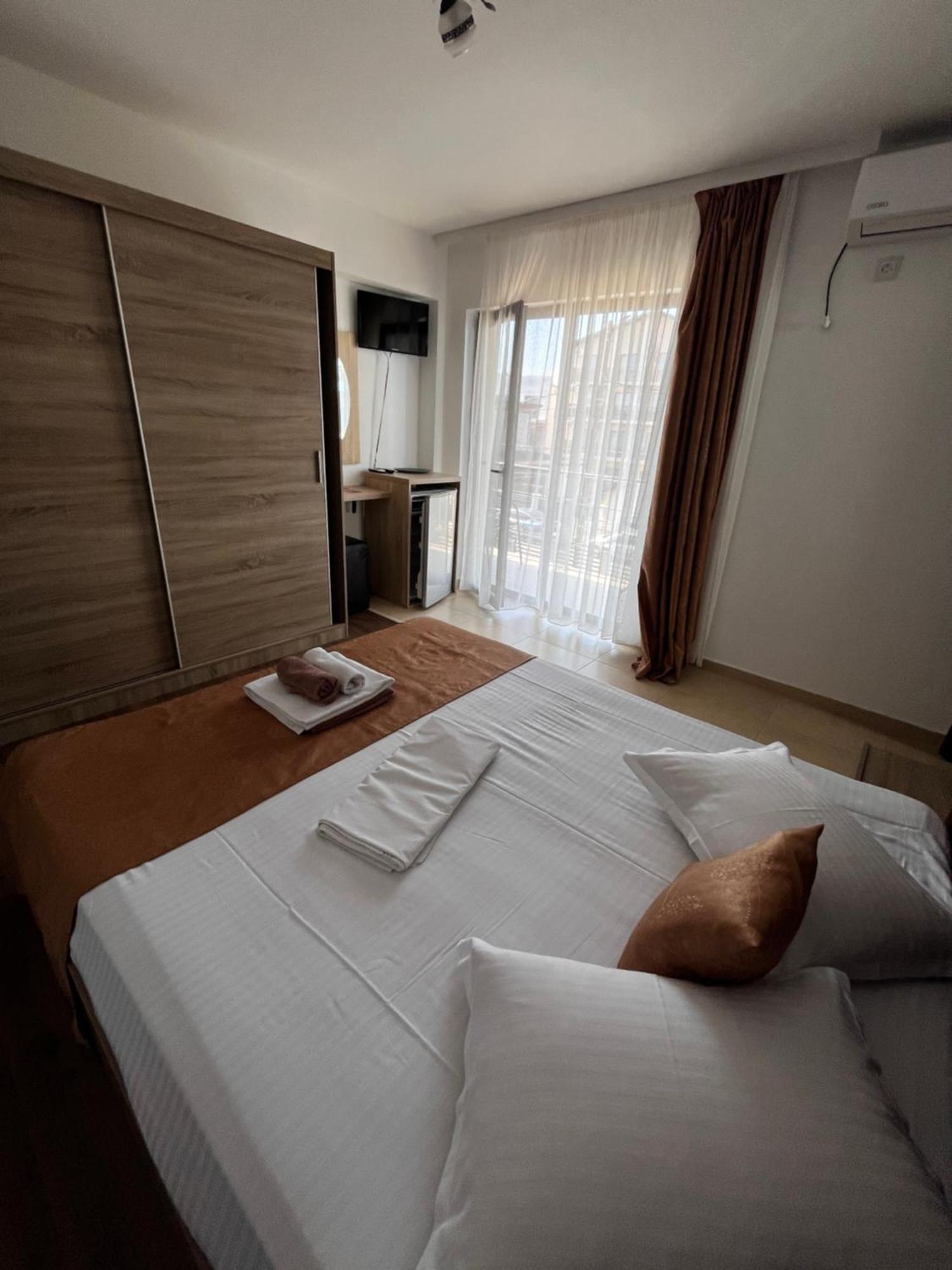 Elegance Hotel Costinești Kültér fotó